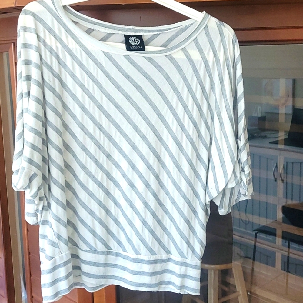 Bobeau top